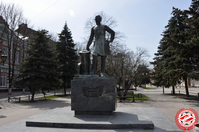 Памятник Петру I